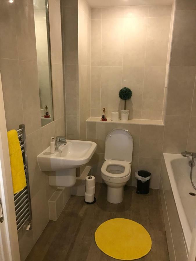 Executive Brentwood Apartment מראה חיצוני תמונה